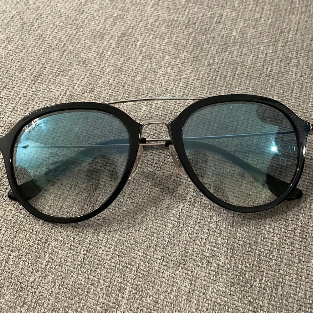 Ray Ban RB4253 w/ case